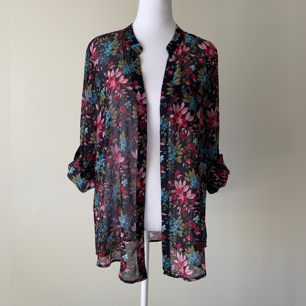 Kut from the Kloth Floral Sheer Long Folding Sleeve Button Down Blouse EUC - Picture 5 of 7